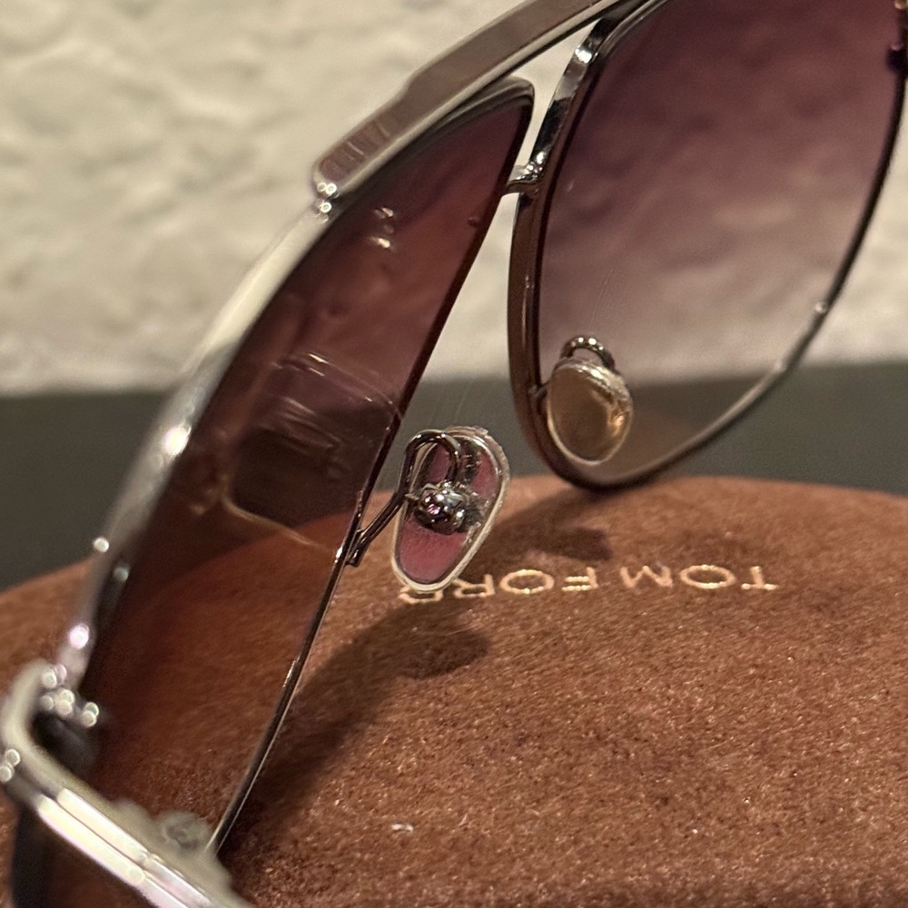 Tom Ford Riley Aviator-Frame Sunglasses - Picture 9 of 9